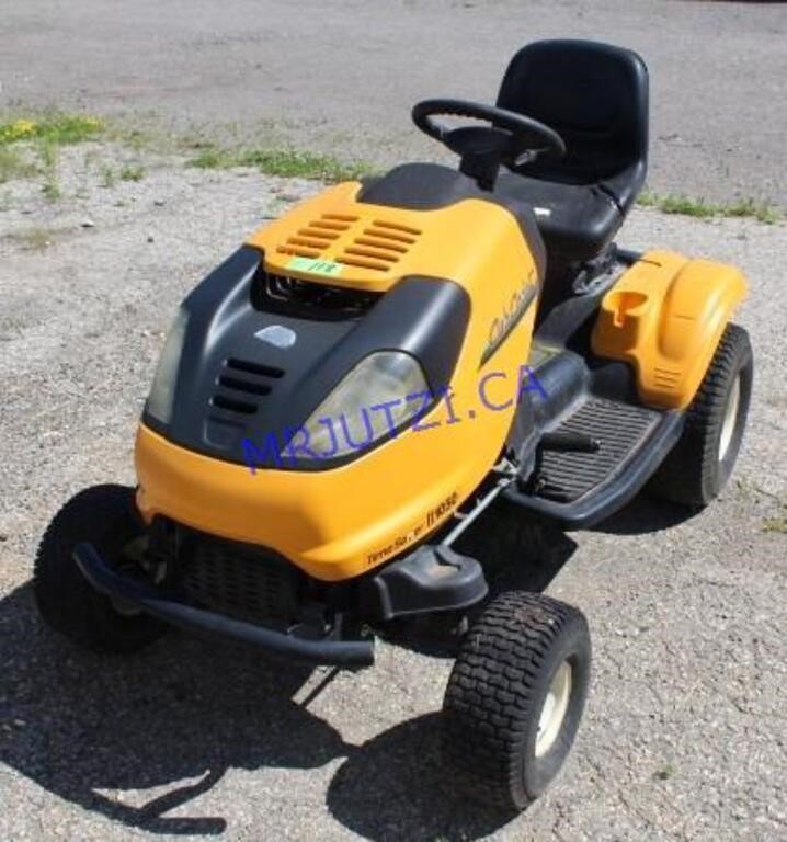 Cub Cadet 1050 - 25HP Lawn Tractor