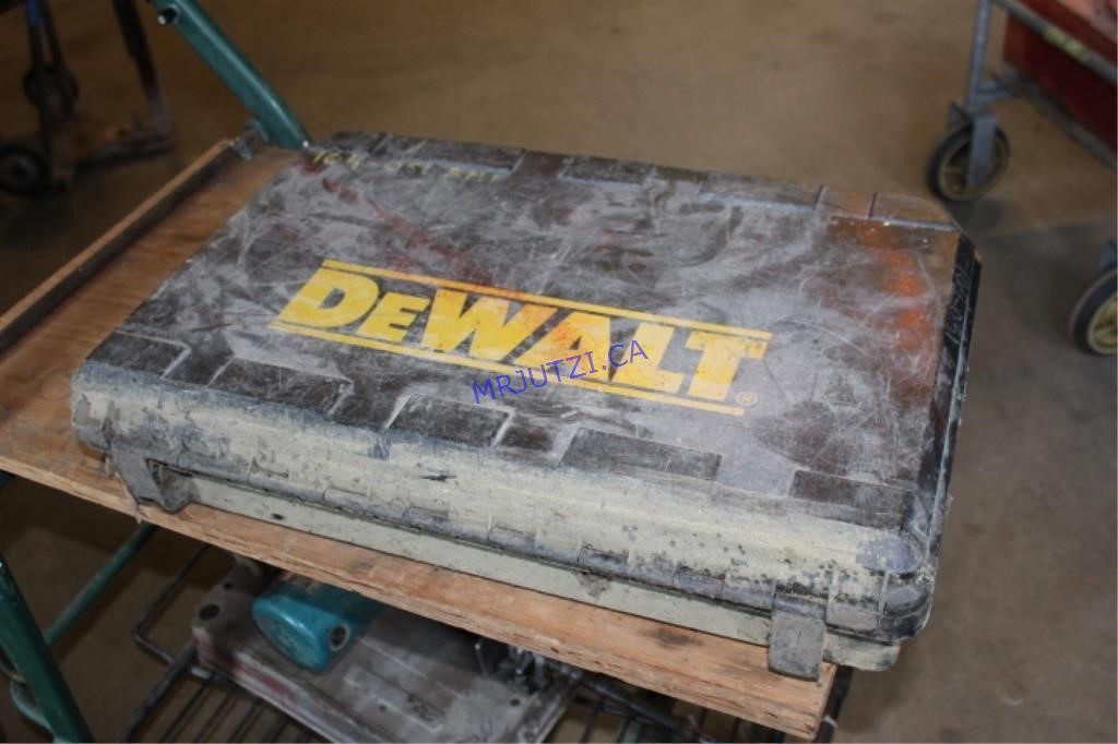 DeWalt DC233 36Volt Cordless Rotary Hammer