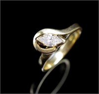 Marquise cut diamond and 18ct yellow gold ring