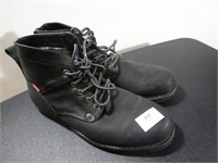 Levi's Men's Boots Size 9.5