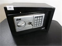 Small Safe with Key 8" x 12" x 8"