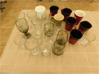 Various glasses / coffee mugs