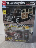 Ford T Bucket & '41 Ford Woody Model Kits