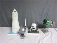 *Awesome Lot of Vintage Built Space Models-Glue is