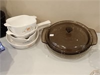 Corning Ware dishes (no lids ) + Pyrex pie plates