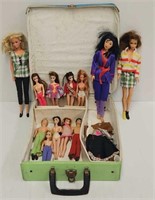 Barbie Vinyl Doll Case w/Dolls & Clothing