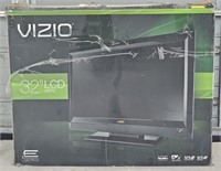 (R) Vizio 32" LCD HDTV (Works)