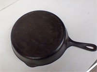 Wagner ware sidney -0-  1058H  8 cast iron skillet