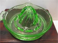 ReTro Vintage Green Glass Juicer