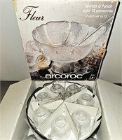 Arcoroc Fleur Punch Bowl Set