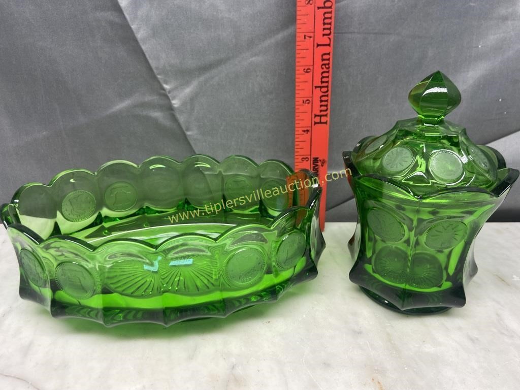 Green fostoria coin glass candy dish and oval