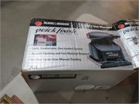 BLACK & DECKER ELECTRIC SANDING BLOCK IN BOX