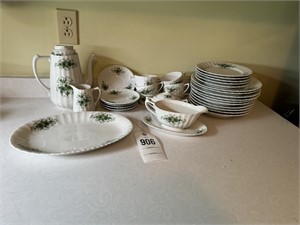 White/Green Dishware