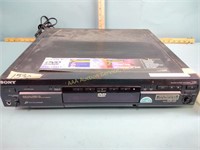 Sony CD/DVD player - powers on