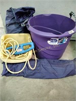 18 gallon round tote and poles and tarp for