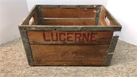 Lucerne wood crate with handles