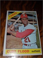 Topps 1966 Curt Flood Baseball Card