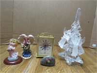 Glass Christmas Tree - Miniature Clock NO SHIP
