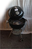 Weber Charcoal Grill - Clean