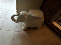 Very heavy elephant plant stand or footstool