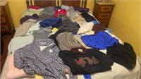 Large lot of Women’s size large and XL including