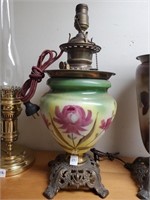 Antique GWTW Lamp Base Electrified