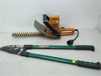 Lawnmate hedge trimmer and clippers