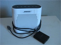 5.5" Bose Bluetooth Speaker Untested