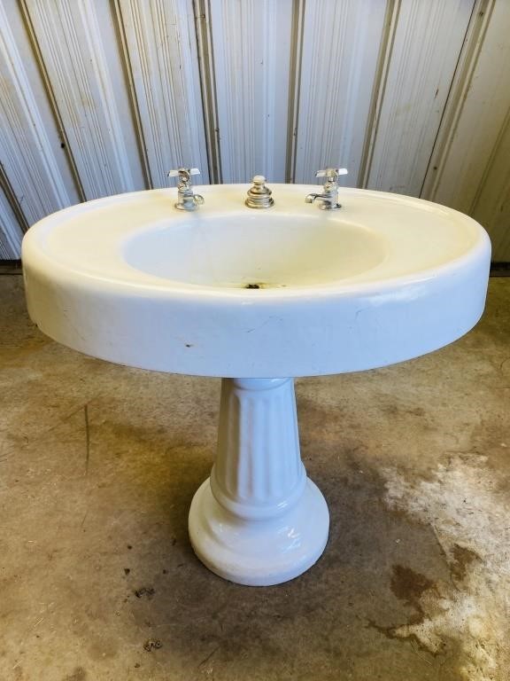 Vtg heavy Pedestal Sink