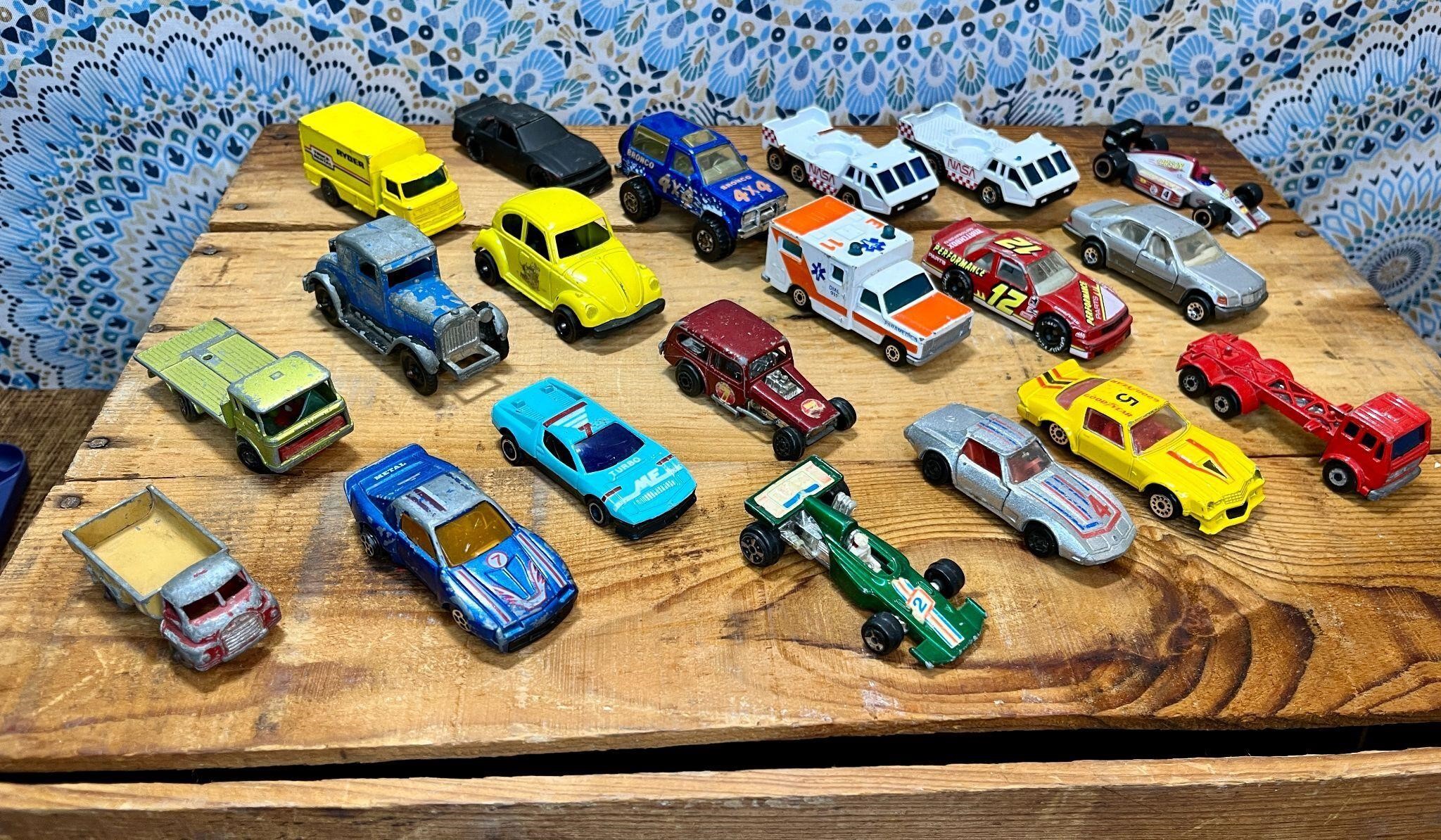 Mixed Lot Toy Cars Matchbox and Others