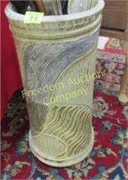 KING POTTERY UMBRELLA STAND