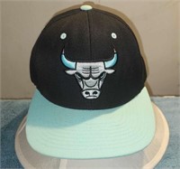 Chicago Bulls Mitchell & Ness SnapBack Hat