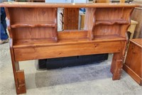 6 Piece Bedroom set. Mirrored head board