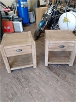 2 end tables with drawers