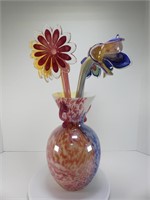 ART GLASS VASE & 4 LARGE GLASS FLOWERS