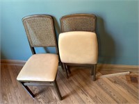 2 Folding Chairs