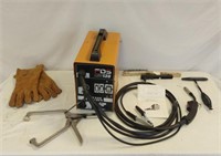 Mig130 Welder W/Hammer Gloves Clamp Brushes