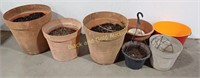 6 Planters & Metal Bucket