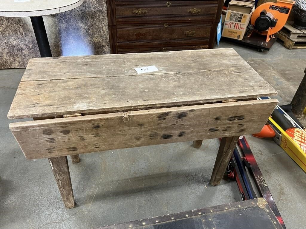 VTG TABLE