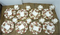 6-Pc Place Setting Old Country Roses Royal Albert