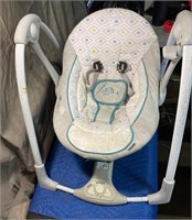 USED Battery Operated Infant Swing