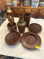 Wood Plate and Vase Lot tote