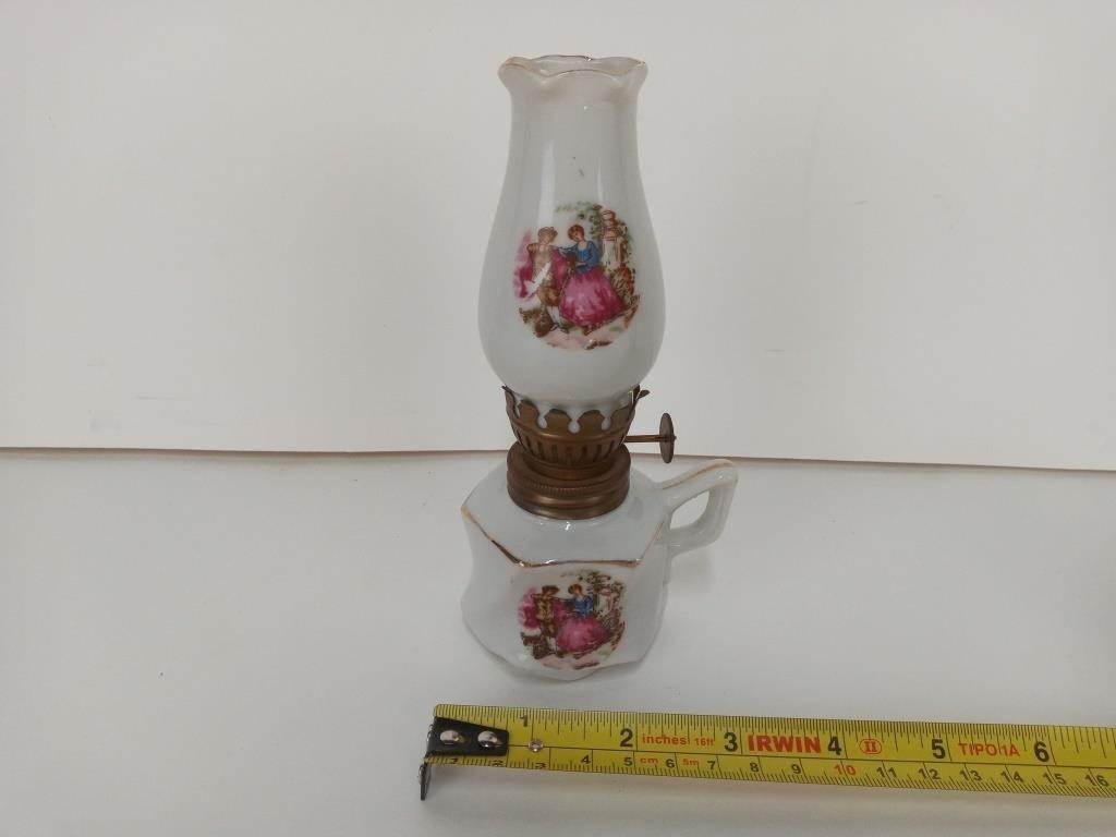 Vintage Elvin Hand Painted Miniature Lamp