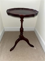 Vintage Mahogany Pie Crust Candle Stand