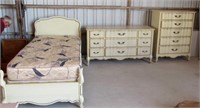 Marquee French 3 pc twin bedroom set