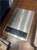 2 SCALES