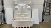 Mirolin Molded Bathtub w/ Wall Set