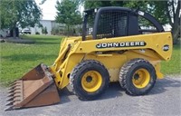 John Deere 260 skid loader, 330 hrs on meter, n