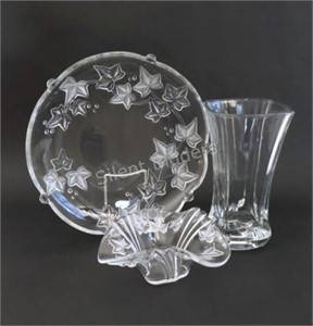 Matching Glass Ivy Platter & Bowl w Clear Vase