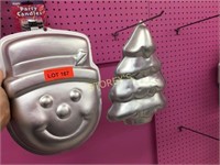 Wilton Xmas Cake Pans